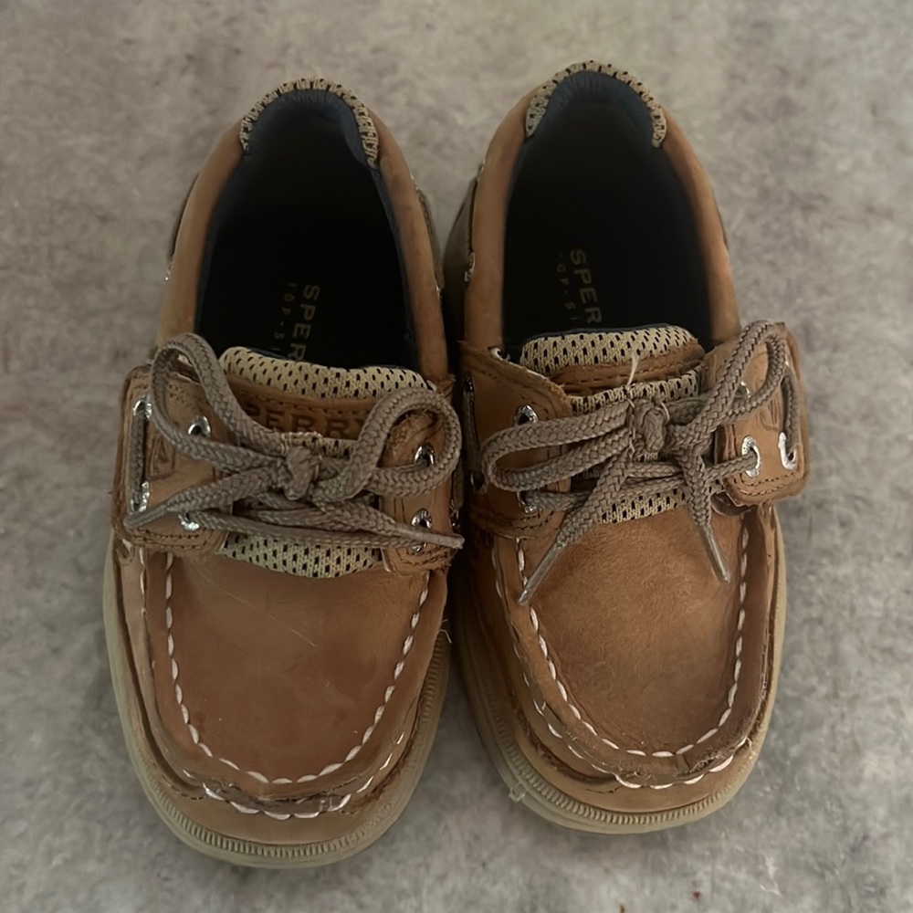 Toddler speedy boat shoes